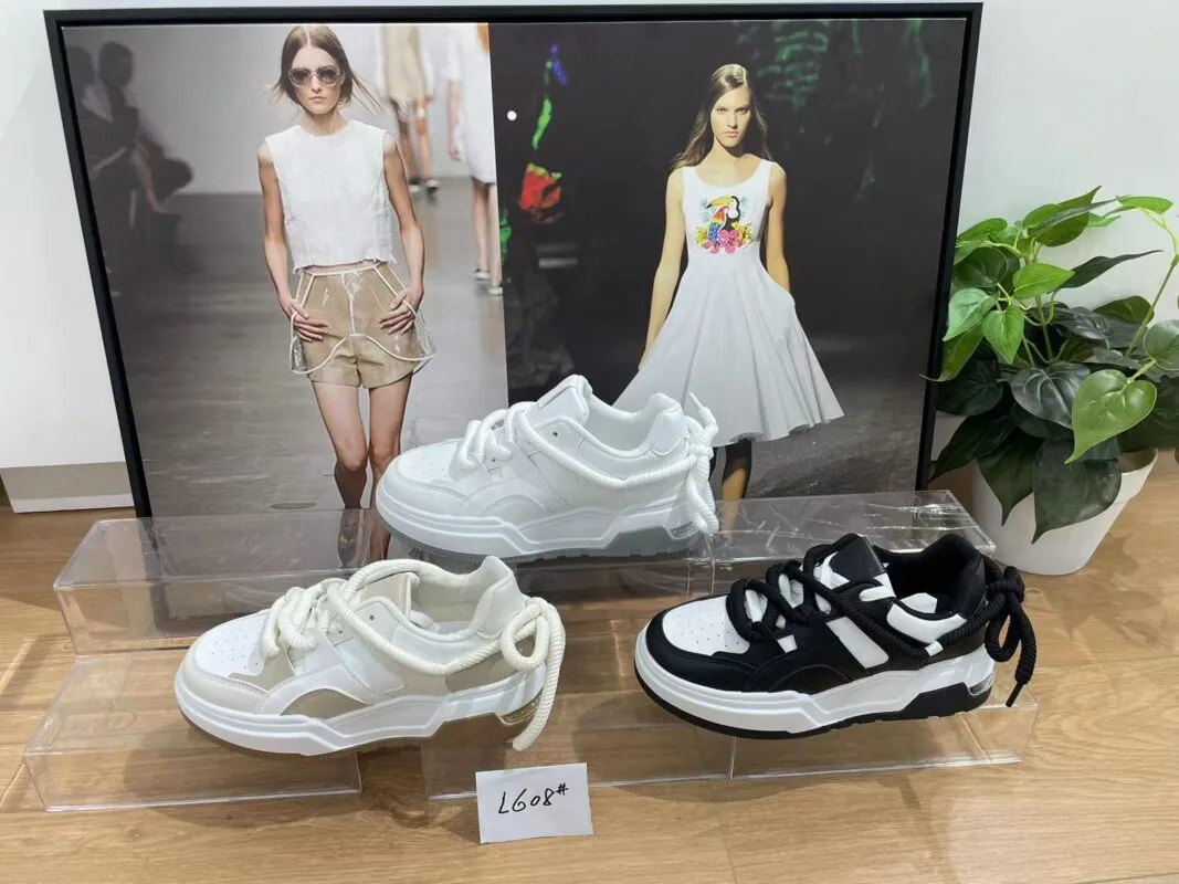 Tenis De Moda Brillante-L608-NEGRO36-39