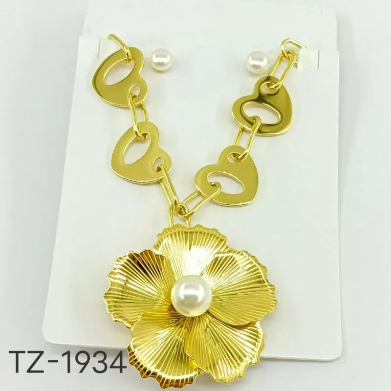 Collar Flor Dorada con Aretes-TZ-1934