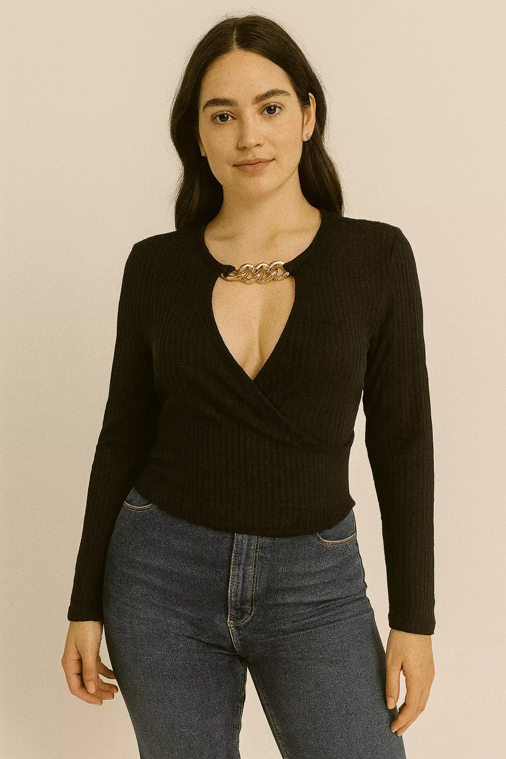 Blusa cruzada con detalle de cadena-LF818