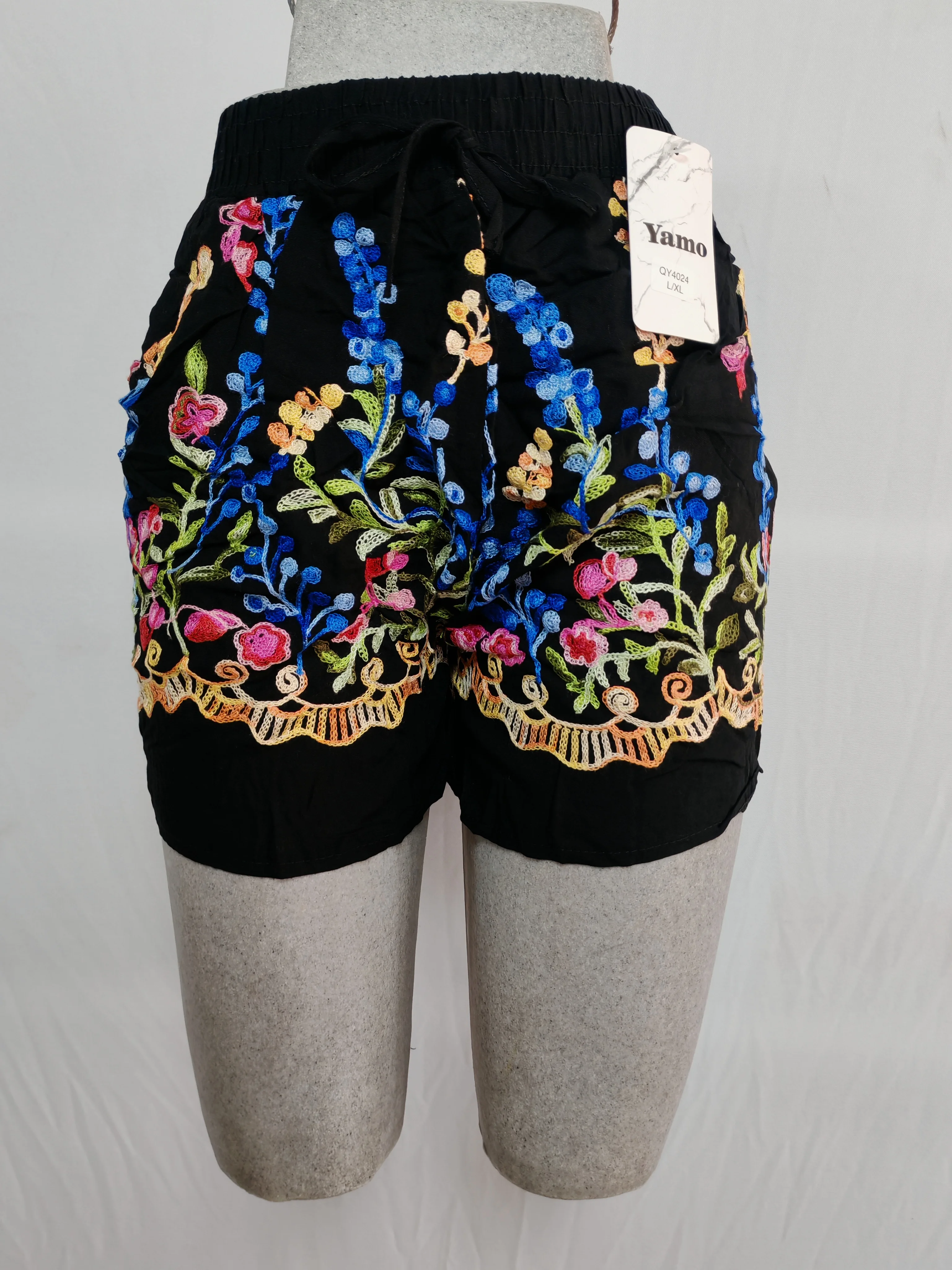Short de tela con bordado XL/XXL L/XL-QY4024
