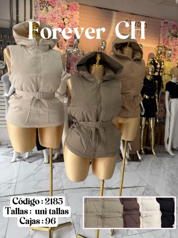 Chaleco con capucha para mujer con cinturón-2185