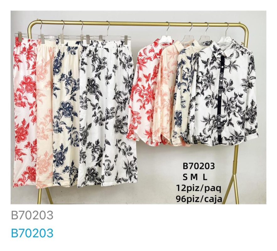 Conjunto de camisa y pantalón con estampado floral-B70203