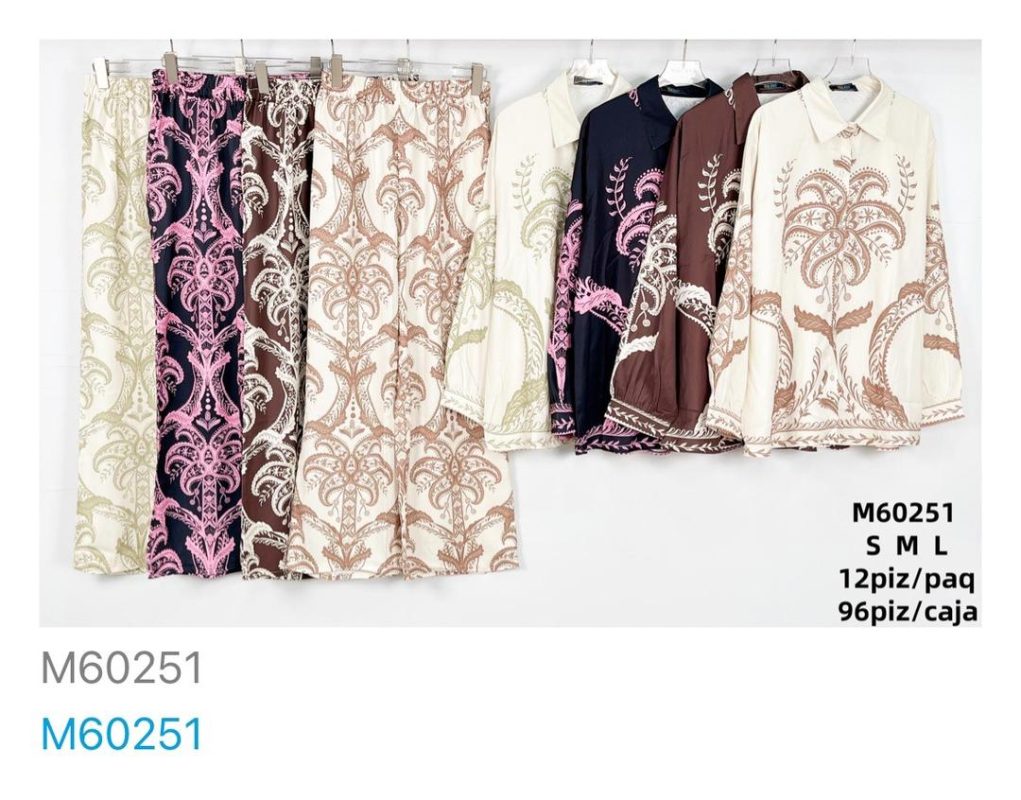 Conjunto de camisa y pantalón estampado-M60251