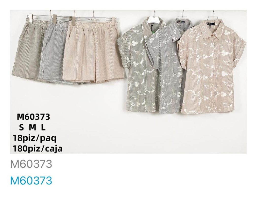 Conjunto de camisa y shorts a rayas-M60373