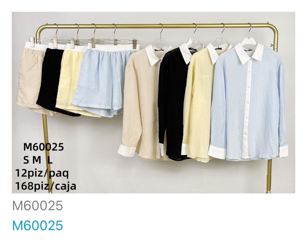 Conjunto de shorts y camisa de manga larga-M60025