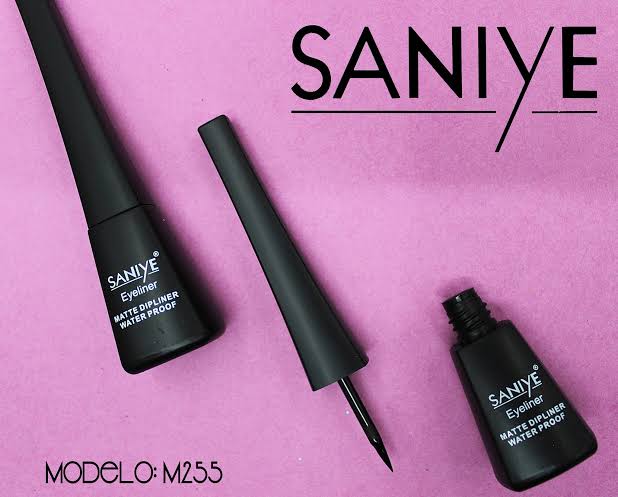Delineador de ojos Saniye-M255