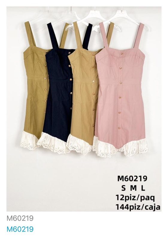 Vestido con encaje-M60219