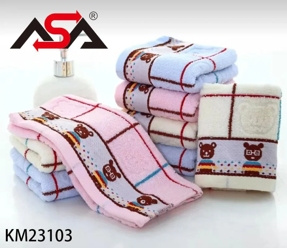 Estampado con diseño de oso-KM23103