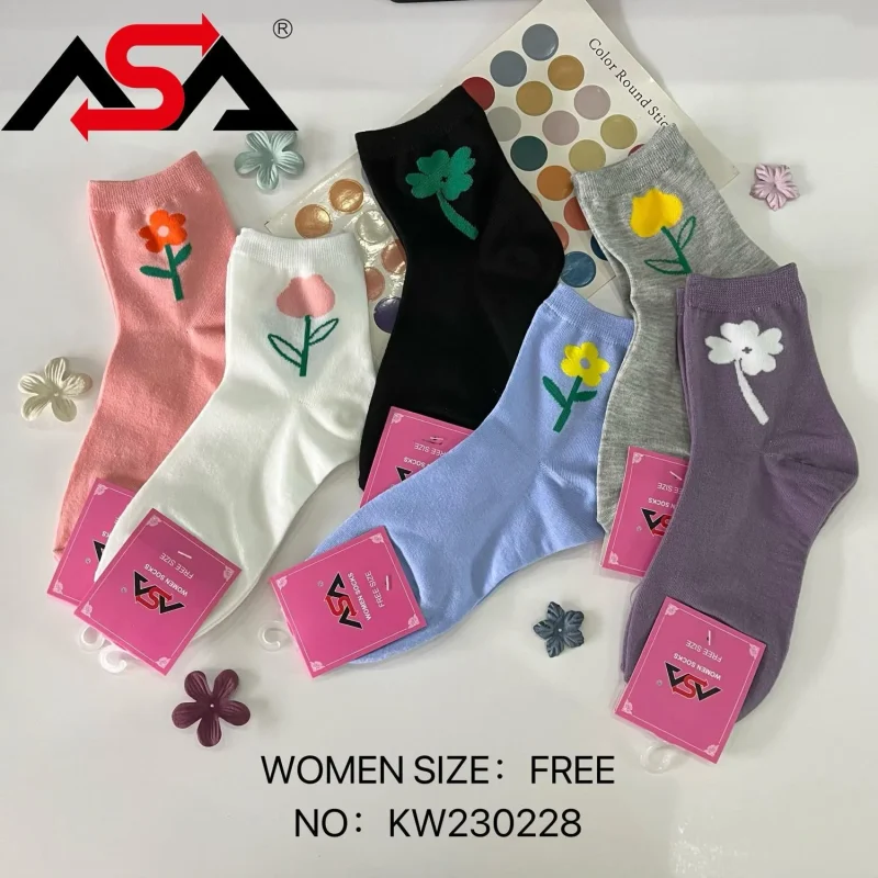 Calcetines con Flores-KW230228