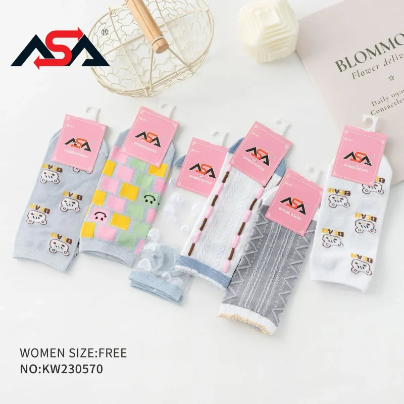 Calcetines de mujer con diseños variados-KW230570