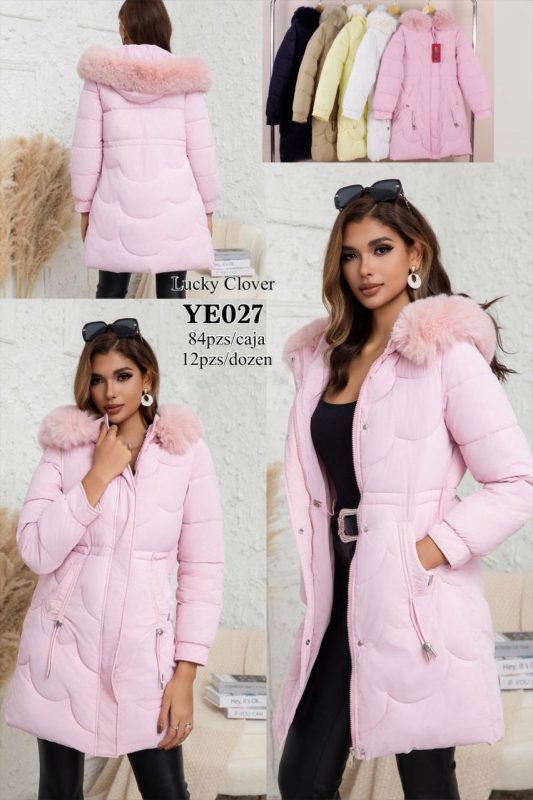 Abrigo acolchado con capucha-YE027