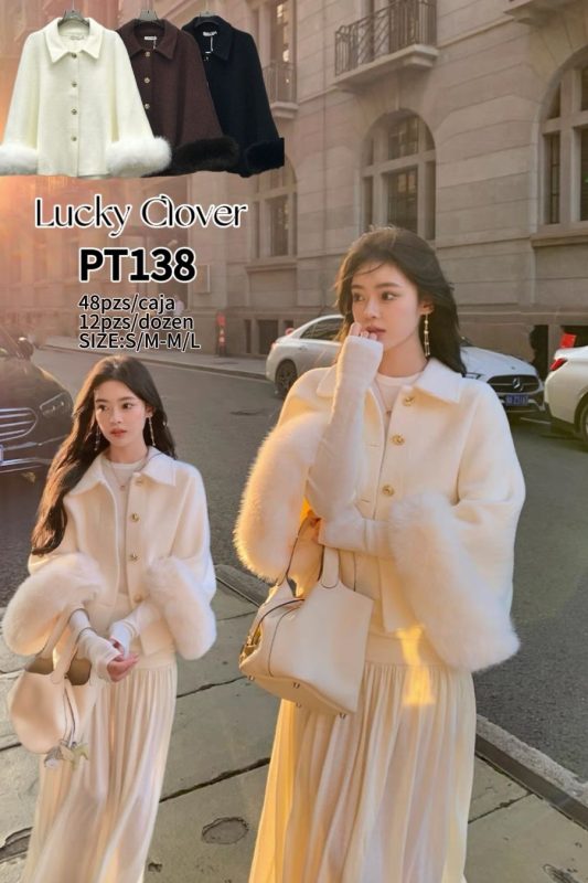 Abrigo con detalle de plumas-PT138