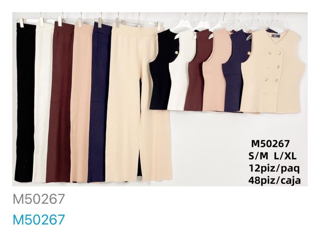 Conjunto de Chaleco y Pantalón de Punto-M50267