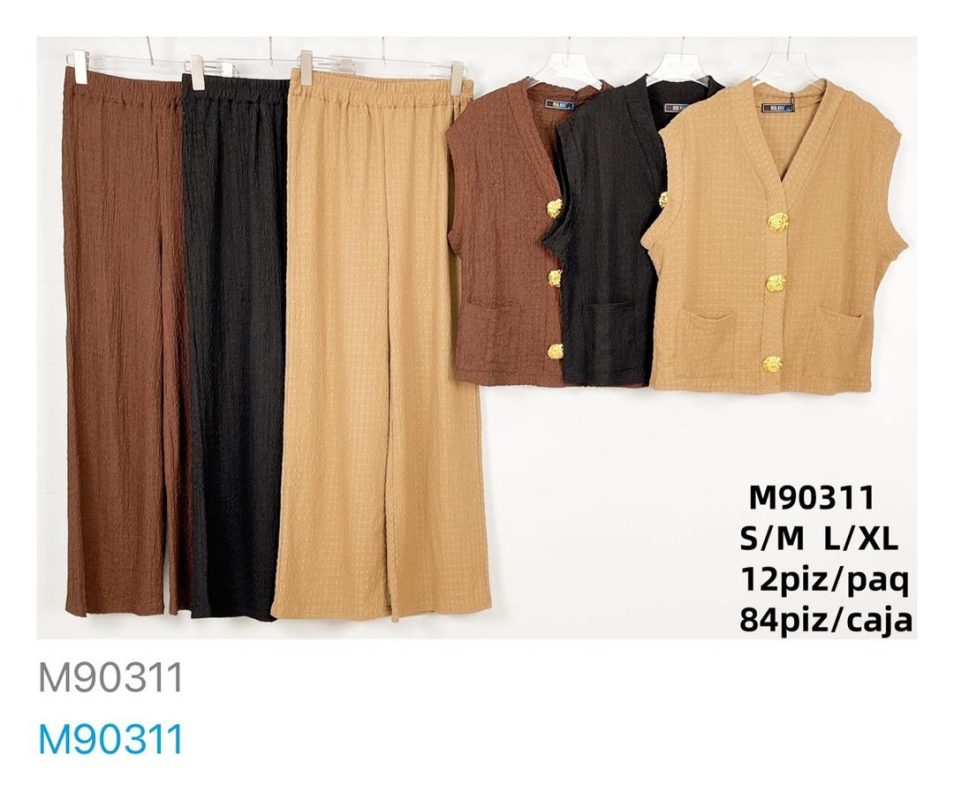 Conjunto de pantalón y chaleco-M90311