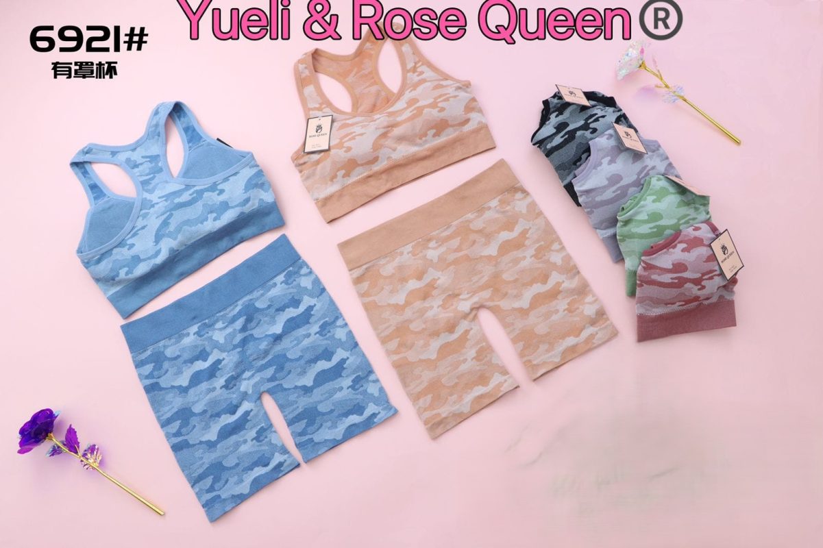 Conjunto deportivo estampado de mujer-6921