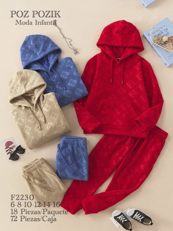 Conjunto deportivo infantil con estampado-F2230