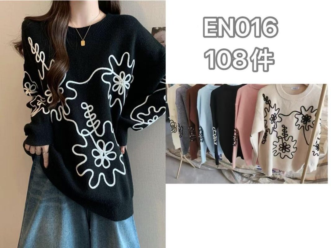 Suéter con diseño floral-EN016