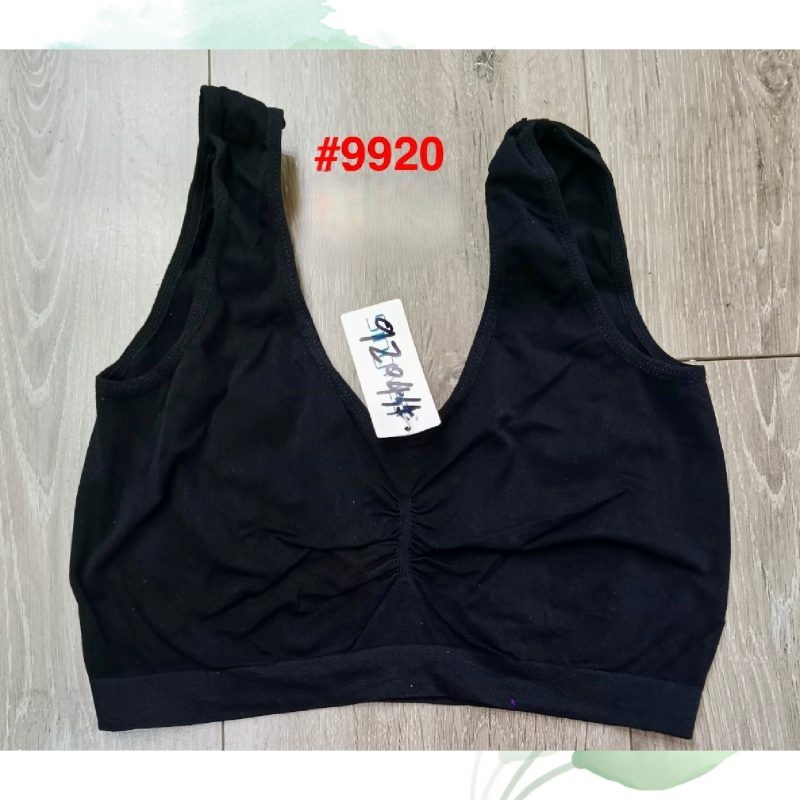 Top deportivo negro con etiqueta-9920